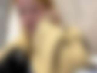 Live cam show with SandraAllamong - Facial Piercings on CamwithHer