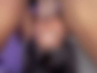 bemylove32's Live Sex Cam Show