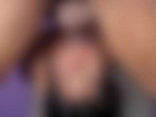 bemylove32's Live Sex Cam Show