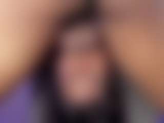 bemylove32's Live Sex Cam Show