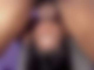 bemylove32's Live Sex Cam Show
