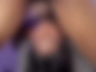 bemylove32's Live Sex Cam Show