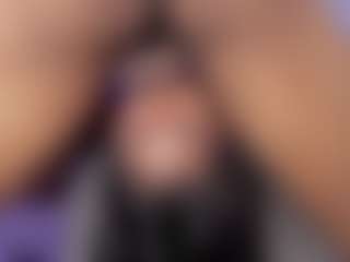bemylove32's Live Sex Cam Show