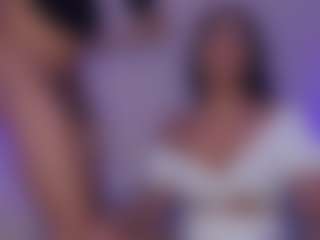 bemylove32's Live Sex Cam Show