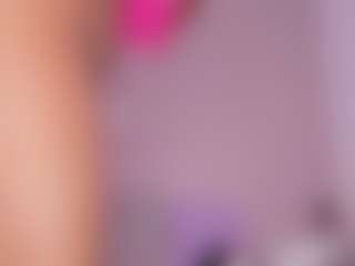 bemylove32's Live Sex Cam Show