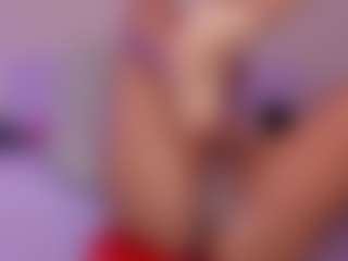 bemylove32's Live Sex Cam Show