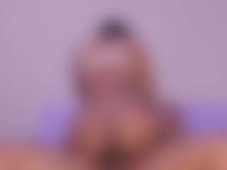 bemylove32's Live Sex Cam Show