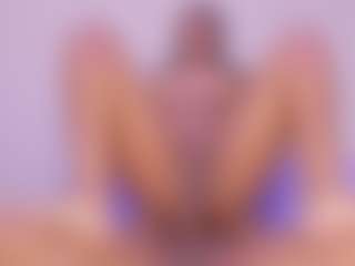 bemylove32's Live Sex Cam Show