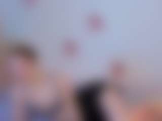 Live cam show with BritneySwiss - Ginger on mypornchat.com