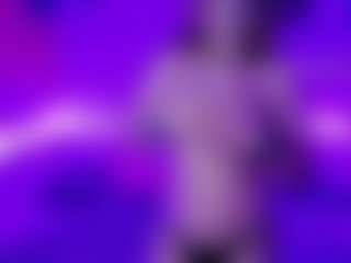Live cam show with CristenSayre - College on Camsoda