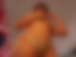 Live cam show with CristenSayre - Blonde Hair College on Uber Horny