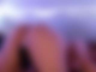 Live cam show with CristenSayre - Upskirt on madthumbs