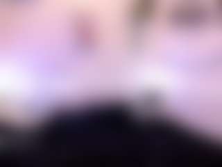 Live cam show with CristenSayre - Upskirt on SquirtSoMuch