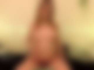 Live cam show with CristenSayre - Upskirt on StripNow