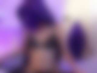 Live cam show with DalahiaRush - Blonde Hair Petite on livesuperchat.net