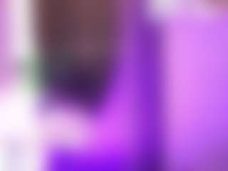 Live cam show with Dali Rush - Blonde Hair Petite on Camming Site