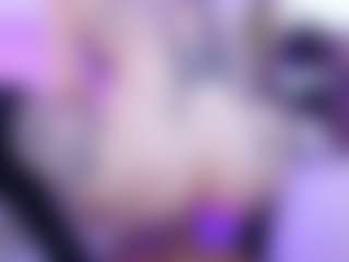 Live cam show with Dali Rush - Butt Plug on Camsoda