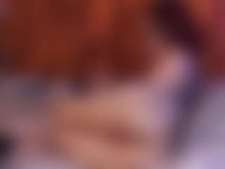 Live cam show with Dali Rush - Small Tits on TottyGirls