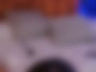 Live cam show with Dali Rush - Ass Bouncing on TottyGirls