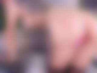 Live cam show with Dali Rush - Petite on Camsoda