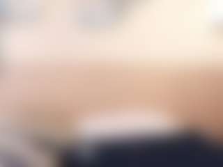 Live cam show with Dali Rush - Blonde Hair Petite on Fling VIP Chat