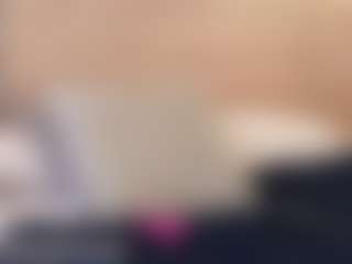 Live cam show with Dali Rush - Blonde Hair Petite on StripNow