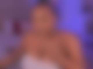 Live cam show with DestinyTornn - Body Massage on CamClone