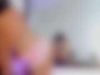Live cam show with Lilicameron - Granny on Fapmatic.com
