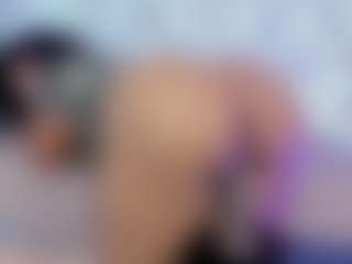 Live cam show with Lilicameron - Ebony on sexytreat.net | colombia