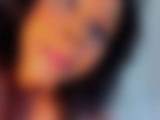 Live cam show with Lilicameron - Colombia on Camsoda