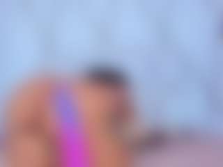 Live cam show with Lilicameron - Camel Toe on https://playwithruby.com
