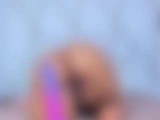 Live cam show with Lilicameron - Camel Toe on TeamSkeetLive