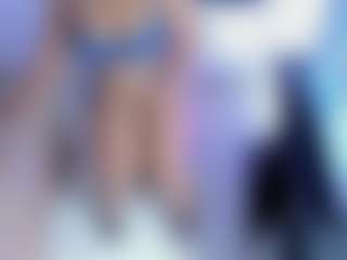 Live cam show with Lilicameron - Ebony Anal on CamwithHer