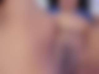 Live cam show with Lilicameron - Double Penetration on Chatstar