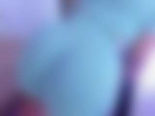 Live cam show with Lilicameron - Camel Toe on StripNow