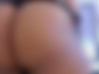 Live cam show with Lilicameron - Double Penetration on Chatstar