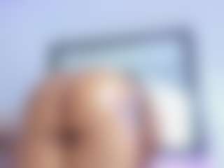 Live cam show with Lilicameron - Ebony on livesuperchat.net | colombia