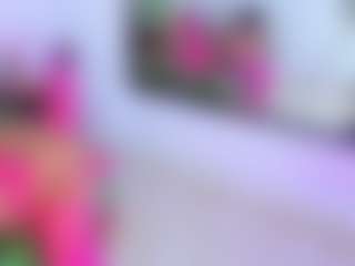 Live cam show with Lilicameron - Colombia on crypto-cams