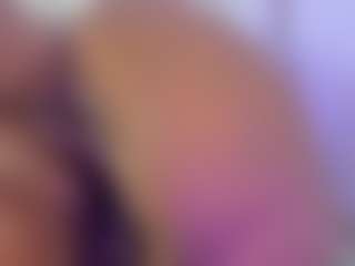 Live cam show with Lilicameron - Tease on Camiplay Live