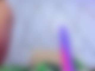 Live cam show with Lilicameron - Double Penetration on Camsoda