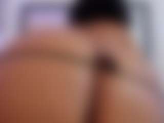 Live cam show with Lilicameron - Black Big Ass on studioflirtlive.com