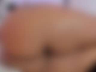 Live cam show with Lilicameron - Ebony on milfzrlive.com | colombia