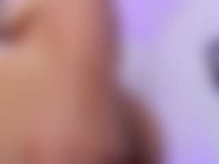 Live cam show with Lilicameron - Erotic Dance on Fling VIP Chat