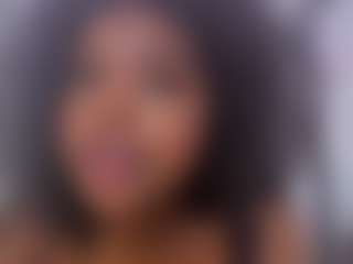 Live cam show with Lilicameron - Squirt on Soda Cam
