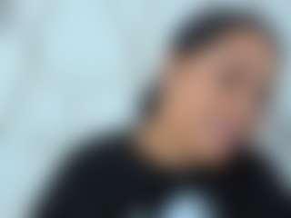 Live cam show with Lilicameron - Ebony Big Tits on CamwithHer