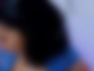 Live cam show with Lilicameron - Thick on liverealitysex.com