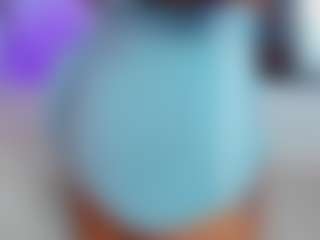 Live cam show with Lilicameron - Shaved Pussy on xfollow cams