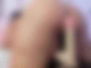 Live cam show with Lilicameron - Lingerie on Cam Slut