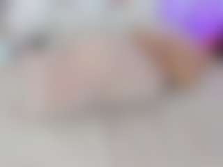 Live cam show with Lilicameron - Ebony on Camsoda | colombia