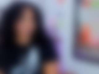 Live cam show with Lilicameron - Colombia on TeamSkeetLive